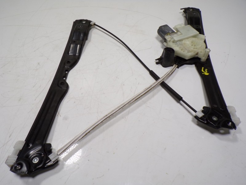 Recambio de elevalunas delantero derecho para peugeot 308 sw 1.5 blue-hdi fap referencia OEM IAM 9816273080 9826079580 