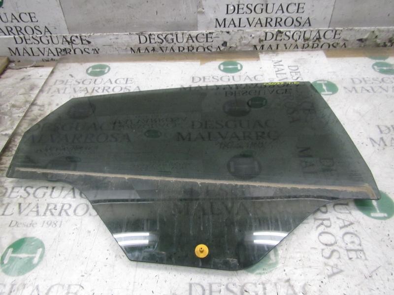 Recambio de cristal puerta trasero derecho para ford fiesta (cb1) trend referencia OEM IAM 1591459  