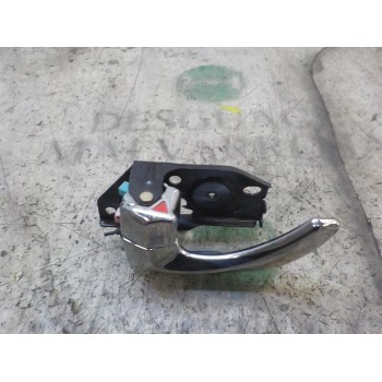 MANETA INTERIOR TRASERA IZQUIERDA 826103B000 