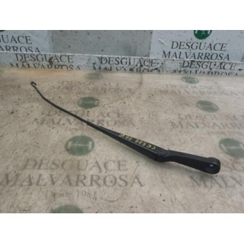 BRAZO LIMPIA DELANTERO DERECHO AWR4112 