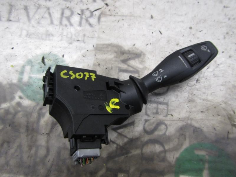 Recambio de mando limpia para ford fiesta (cb1) trend referencia OEM IAM 1537625 8A6T17A553AC 