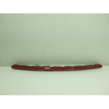 PILOTO TRASERO CENTRAL 92700AT000 