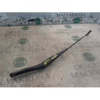 BRAZO LIMPIA DELANTERO DERECHO 