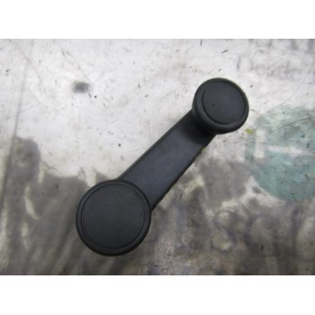 MANETA ELEVALUNAS TRASERA DERECHA 1197838 