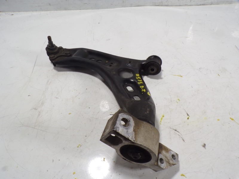 Recambio de brazo suspension inferior delantero izquierdo para volkswagen scirocco (138) 1.4 16v tsi referencia OEM IAM 1K040715