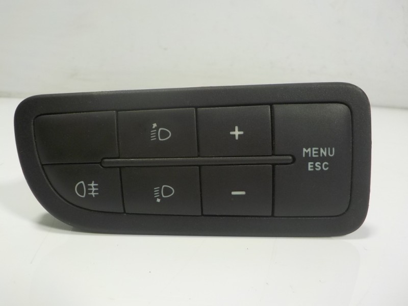 Recambio de mando multifuncion para fiat punto (199) 1.3 16v jtd dpf cat referencia OEM IAM 735410444 735367268 