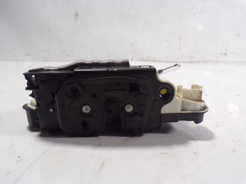Recambio de cerradura puerta delantera izquierda para volkswagen scirocco (138) 1.4 16v tsi referencia OEM IAM 5N1837015M 5N1837
