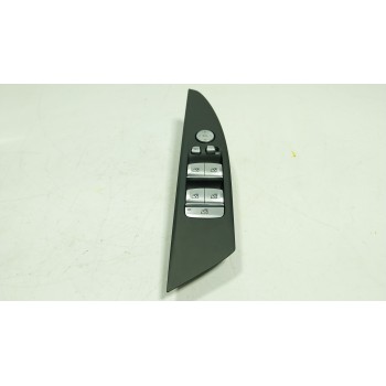 MANDO ELEVALUNAS DELANTERO IZQUIERDO 61316847099 684709801 