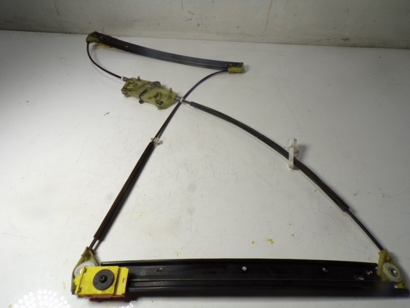 Recambio de elevalunas delantero izquierdo para audi a6 berlina (4f2) 2.7 tdi referencia OEM IAM 4F0837461D 4F0837461D 