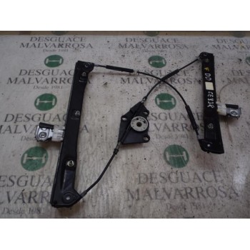 ELEVALUNAS DELANTERO DERECHO 