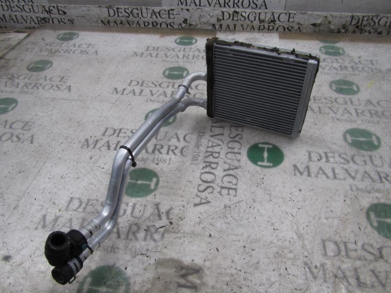 Recambio de radiador calefaccion / aire acondicionado para ford fiesta (cb1) trend referencia OEM IAM 1743436  