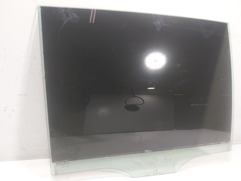 Recambio de cristal puerta trasero derecho para volkswagen touran (5t1) 1.6 tdi referencia OEM IAM 5TA845026  