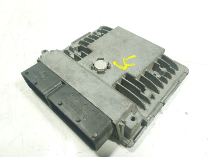 Recambio de centralita motor uce para seat ibiza (6j5) 1.2 tsi referencia OEM IAM 03F906070HB  