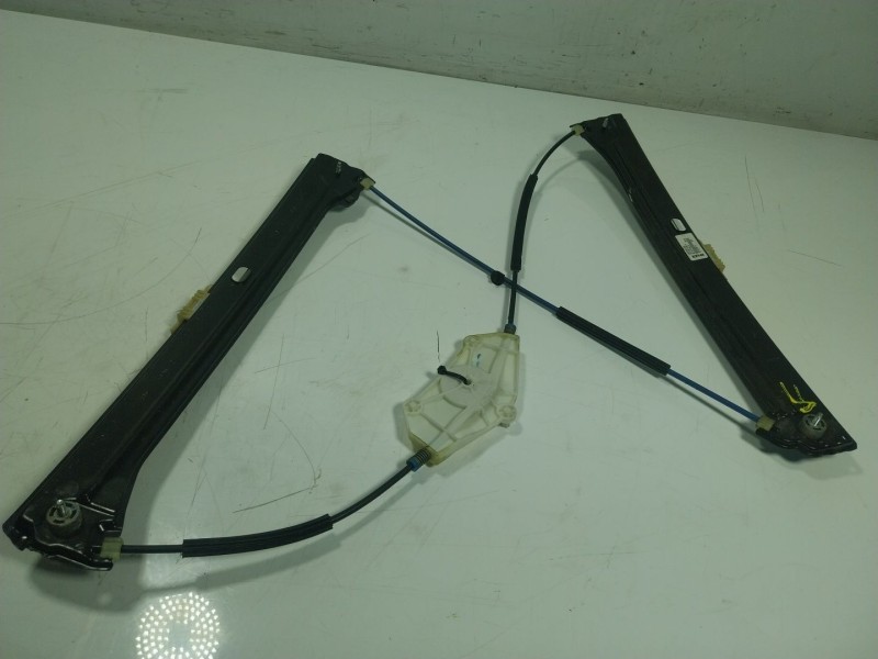 Recambio de elevalunas delantero derecho para volkswagen touran (5t1) 1.6 tdi referencia OEM IAM 5TA837462A 5TA837462A 