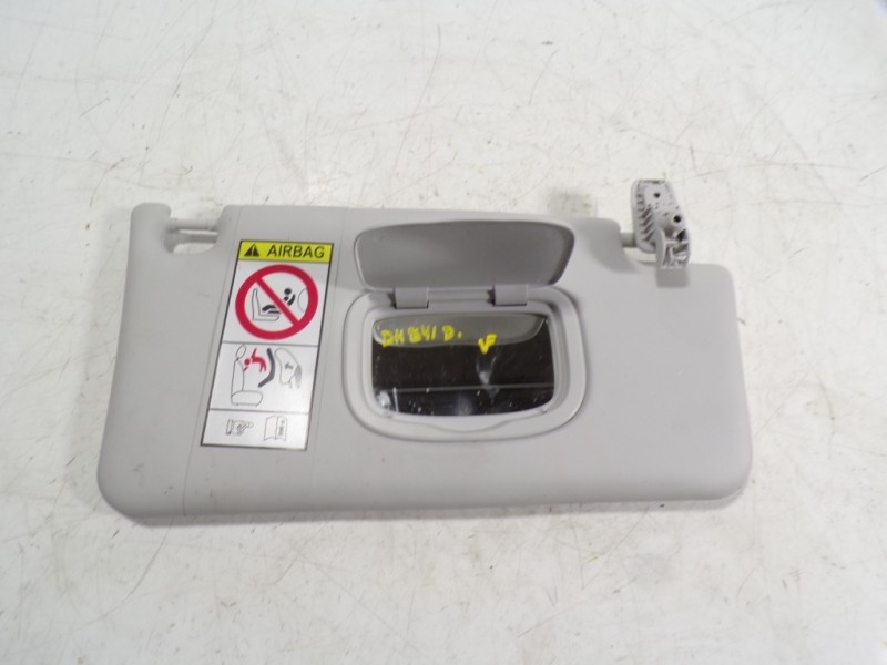 Recambio de parasol derecho para jeep renegade limited 4x2 referencia OEM IAM 735701160  