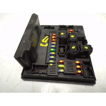 CAJA RELES / FUSIBLES 284B7JD01B 284B7JD01B 