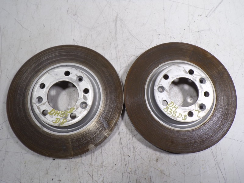 Recambio de disco freno delantero para toyota proace city 1.2 12v referencia OEM IAM SU001B3532  