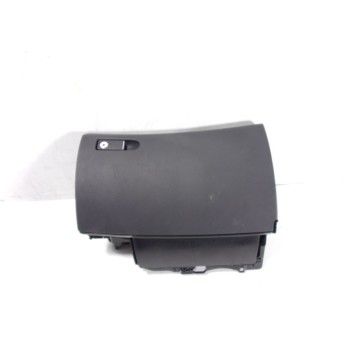 GUANTERA A2046800310 