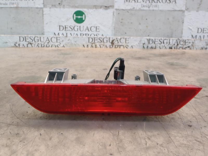 Recambio de piloto trasero central para hyundai getz (tb) 1.3 gls referencia OEM IAM 927501C000  