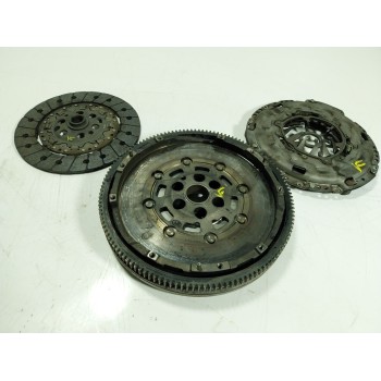 KIT EMBRAGUE 03L141015N 03L105266EB