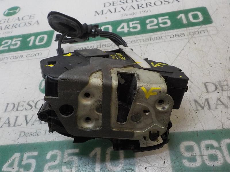 Recambio de cerradura puerta delantera izquierda para ford fiesta (ccn) trend referencia OEM IAM 2049023  