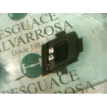 MANETA INTERIOR DELANTERA IZQUIERDA 