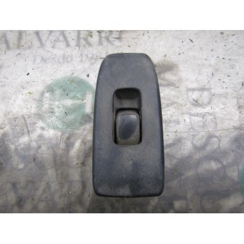 MANDO ELEVALUNAS TRASERO DERECHO 