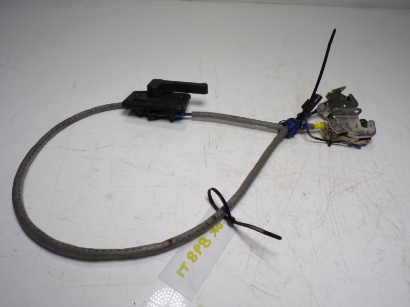 Recambio de cerradura puerta trasera izquierda para mercedes-benz vito kasten 2.1 cdi cat referencia OEM IAM A6397400635 A639740