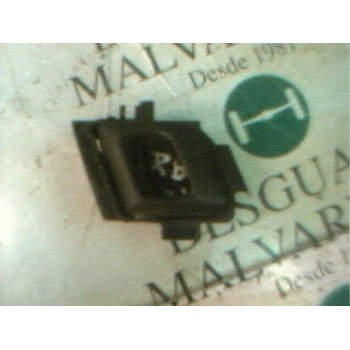 MANETA INTERIOR TRASERA DERECHA 