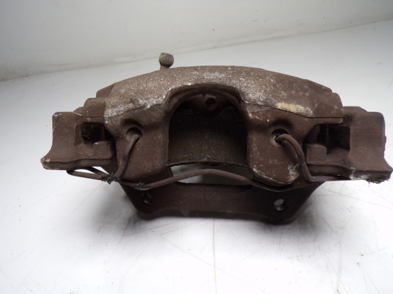 Recambio de pinza freno trasera derecha para toyota yaris 1.0 cat referencia OEM IAM 478300D020  