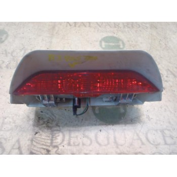 PILOTO TRASERO CENTRAL 927501C000 