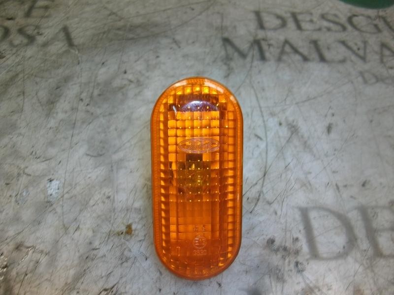 Recambio de piloto lateral derecho para ford fiesta (cbk) ghia referencia OEM IAM   