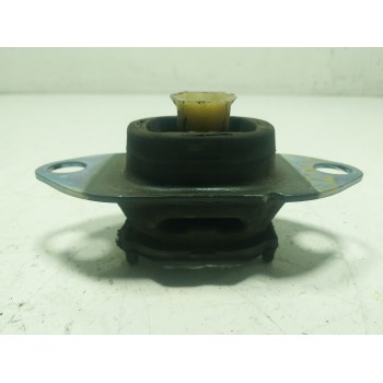 SOPORTE MOTOR IZQUIERDO A4532400200 112214046R 