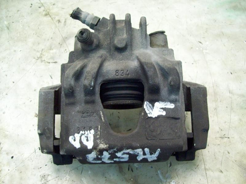 Recambio de pinza freno delantera derecha para citroën xsara coupe 1.9 turbodiesel referencia OEM IAM   