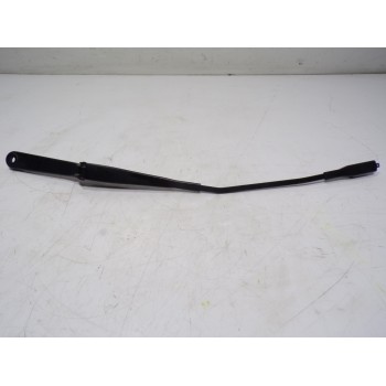 BRAZO LIMPIA DELANTERO IZQUIERDO 5801607101 