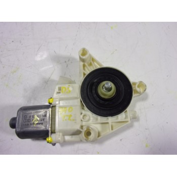 MOTOR ELEVALUNAS TRASERO IZQUIERDO A2048200542 A2048200542 