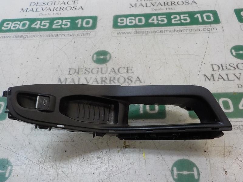 Recambio de mando elevalunas delantero derecho para ford fiesta (ccn) trend referencia OEM IAM 1850432 C1BBA240A40A 