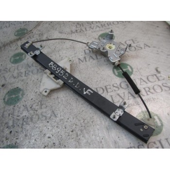 ELEVALUNAS DELANTERO DERECHO 8240425010 