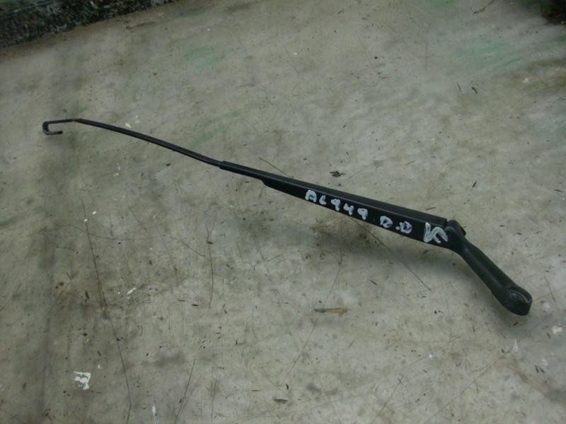 Recambio de brazo limpia delantero derecho para audi a3 (8l) 1.8 ambiente referencia OEM IAM 1J1955410A  