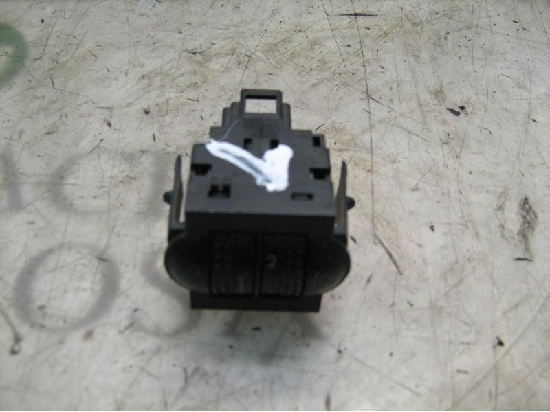 Recambio de modulo electronico para volkswagen passat berlina (3b2) highline referencia OEM IAM   