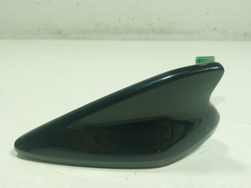 Recambio de antena para kia niro ii (sg2) 1.6 gdi hybrid referencia OEM IAM 96210AT300ABP 96210AT300 