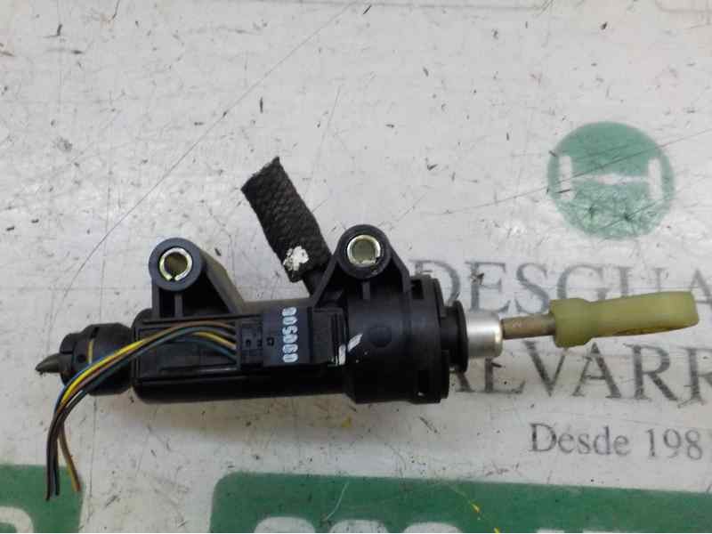 Recambio de bomba embrague para bmw serie 3 berlina (e90) 2.0 16v diesel referencia OEM IAM 21526773670  