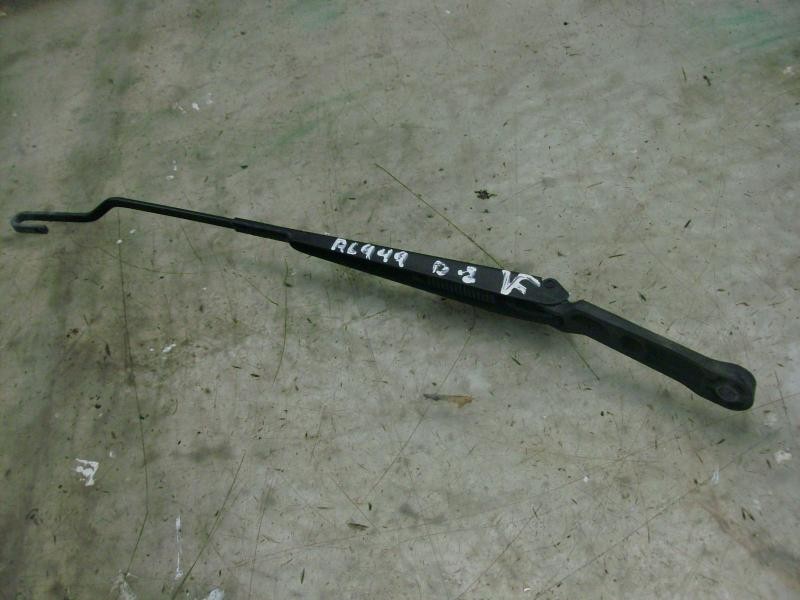 Recambio de brazo limpia delantero izquierdo para audi a3 (8l) 1.8 ambiente referencia OEM IAM 1J1955409A  