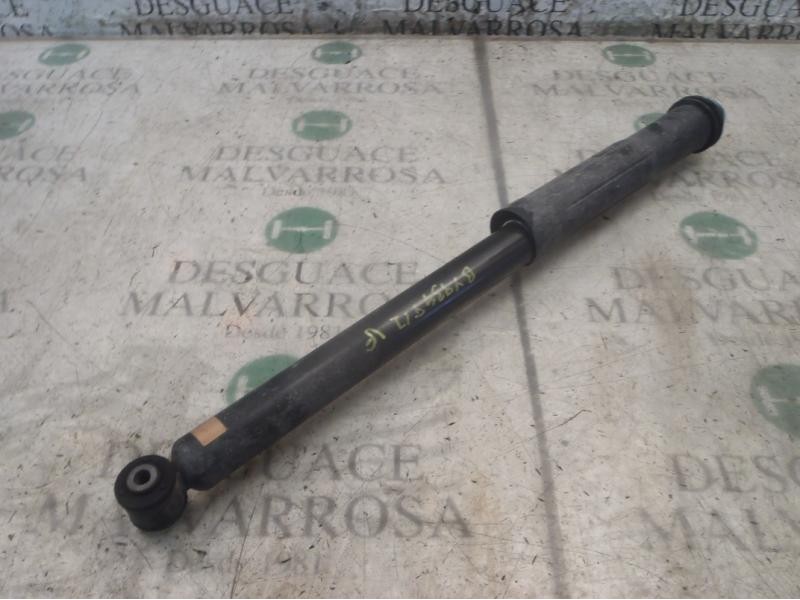 Recambio de amortiguador trasero izquierdo para toyota yaris active referencia OEM IAM   