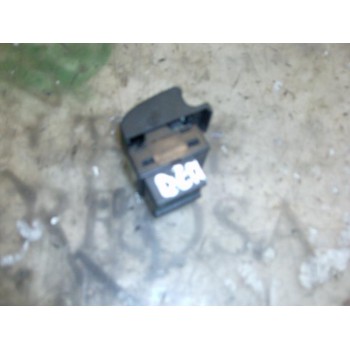 MANDO ELEVALUNAS DELANTERO DERECHO 8L095985501C 