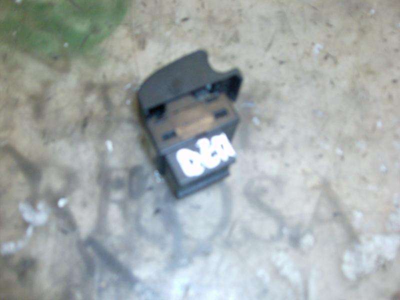 Recambio de mando elevalunas delantero derecho para audi a3 (8l) 1.8 ambiente referencia OEM IAM 8L095985501C  
