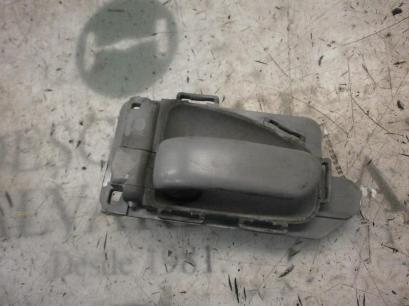 Recambio de maneta interior delantera izquierda para citroën xsara picasso 1.6 hdi 90 exclusive referencia OEM IAM   