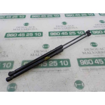 AMORTIGUADORES MALETERO / PORTON 8P4827552B 
