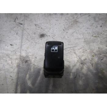 MANDO ELEVALUNAS TRASERO IZQUIERDO 935803E200BL 