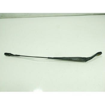 BRAZO LIMPIA DELANTERO IZQUIERDO A4478200000 